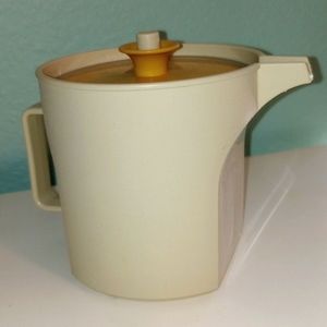 Vintage Tupperware creamer